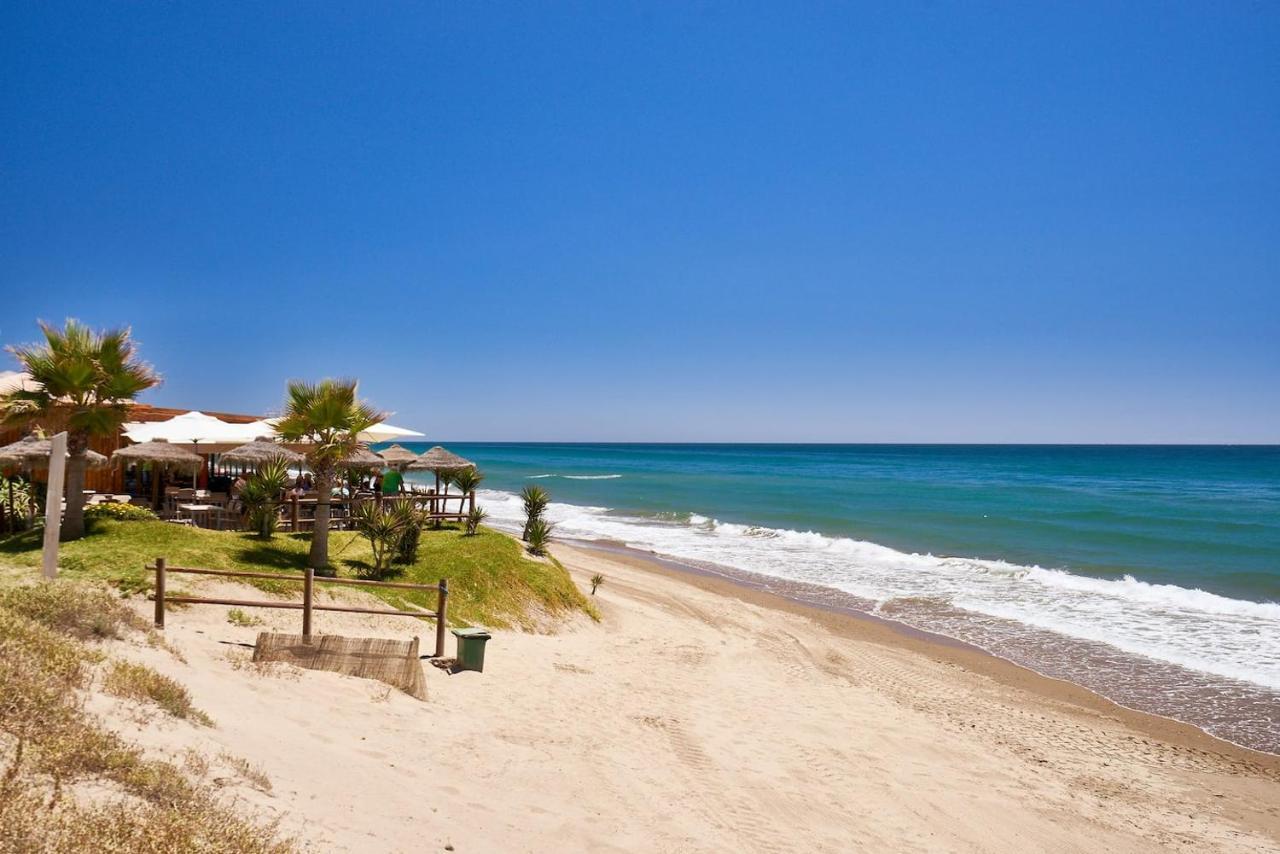 Oleholidays 226 Romana Playa Primera Linea De Mar Marbella Exterior foto